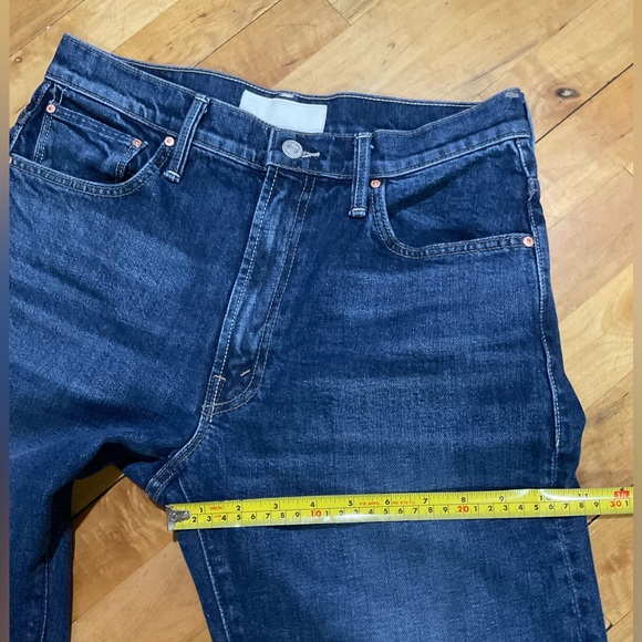 MOTHER The Ditcher Hover Jeans - Picture 13 of 15